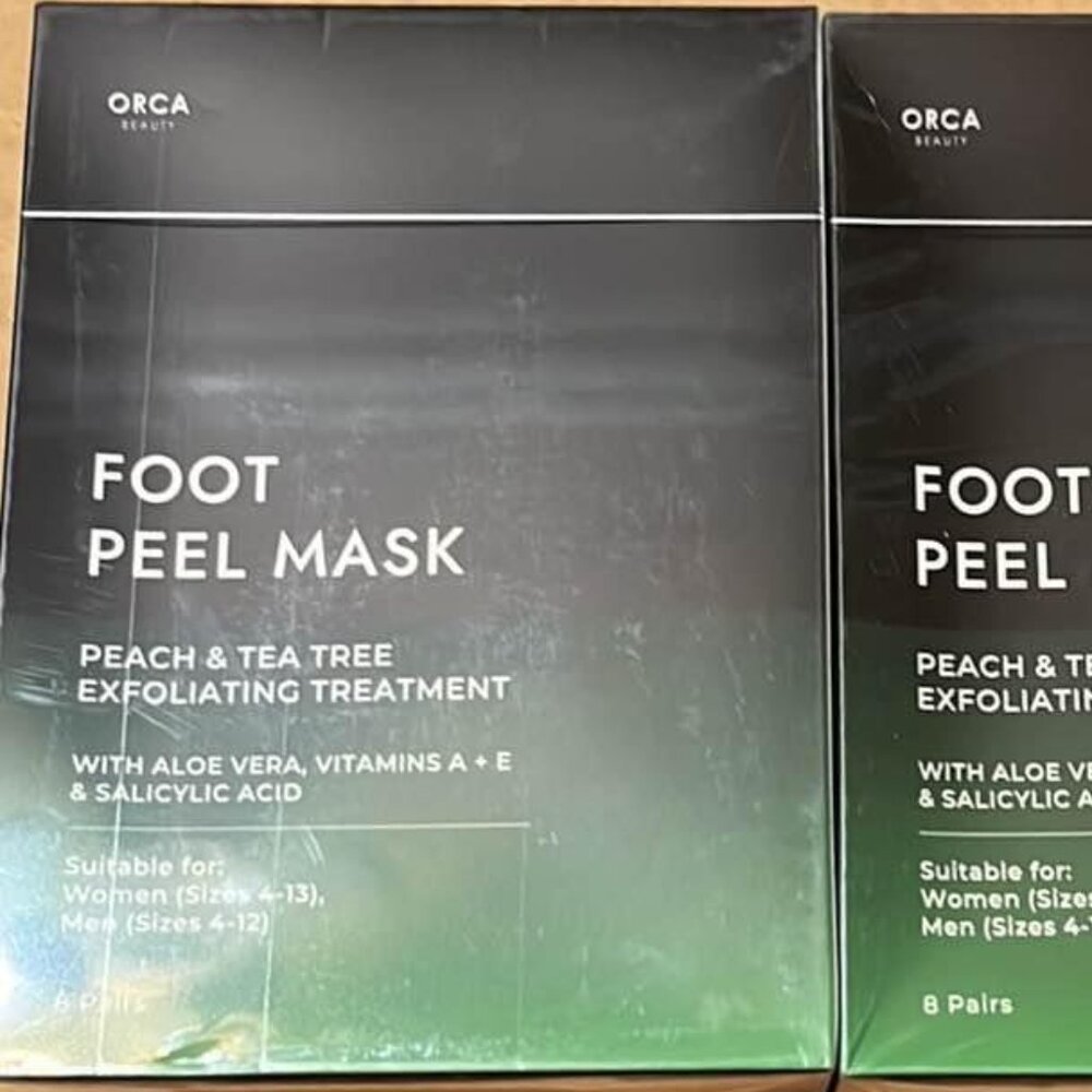 Foot Peel Mask Peach and Tea Tree Exfoliating Treatment with Aloe Vera, Vit A